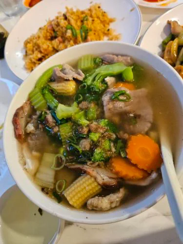 Highlights, Golden Beach Chinese Restaurant