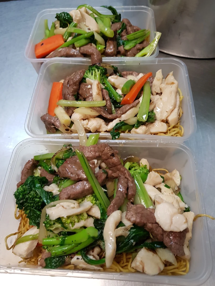 Highlights, Golden Beach Chinese Restaurant