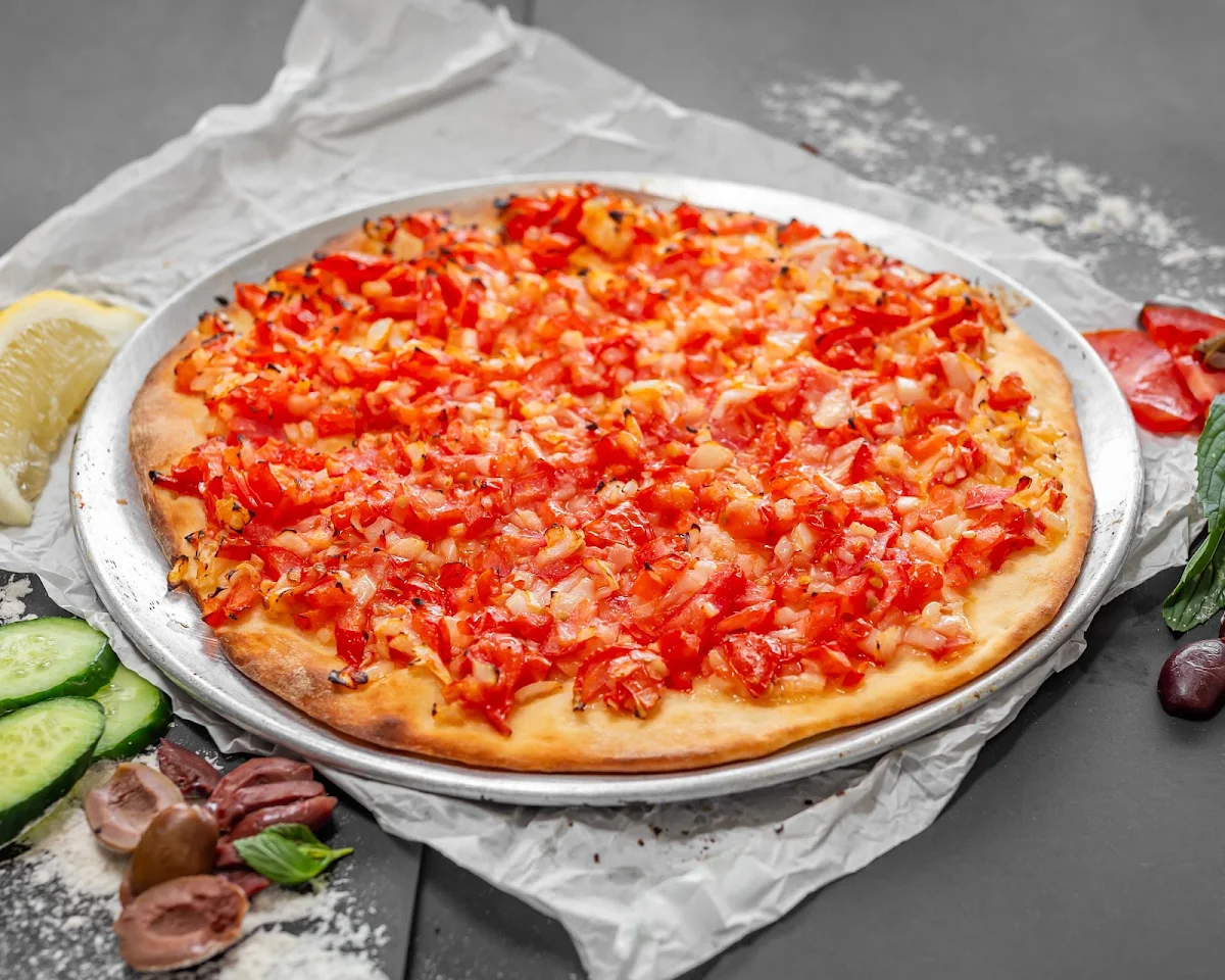 Highlights, Belmore Pizza and Manoush