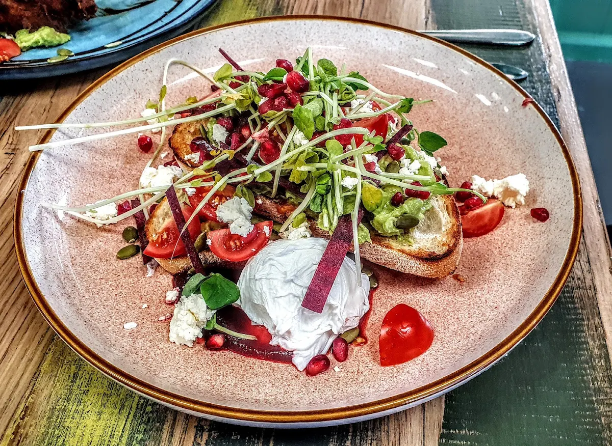 Smashed Avocado with Poached Egg