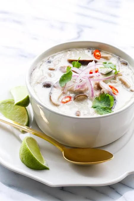 Tom Kha