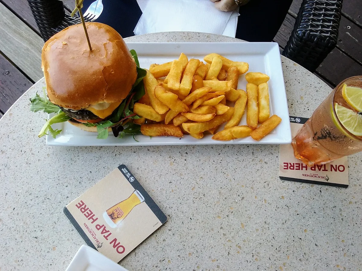 Big Burger, Ivory Waterside