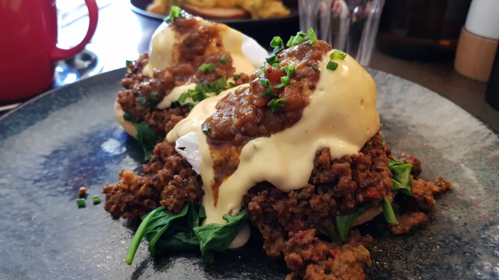 Poached Eggs on Muffins
