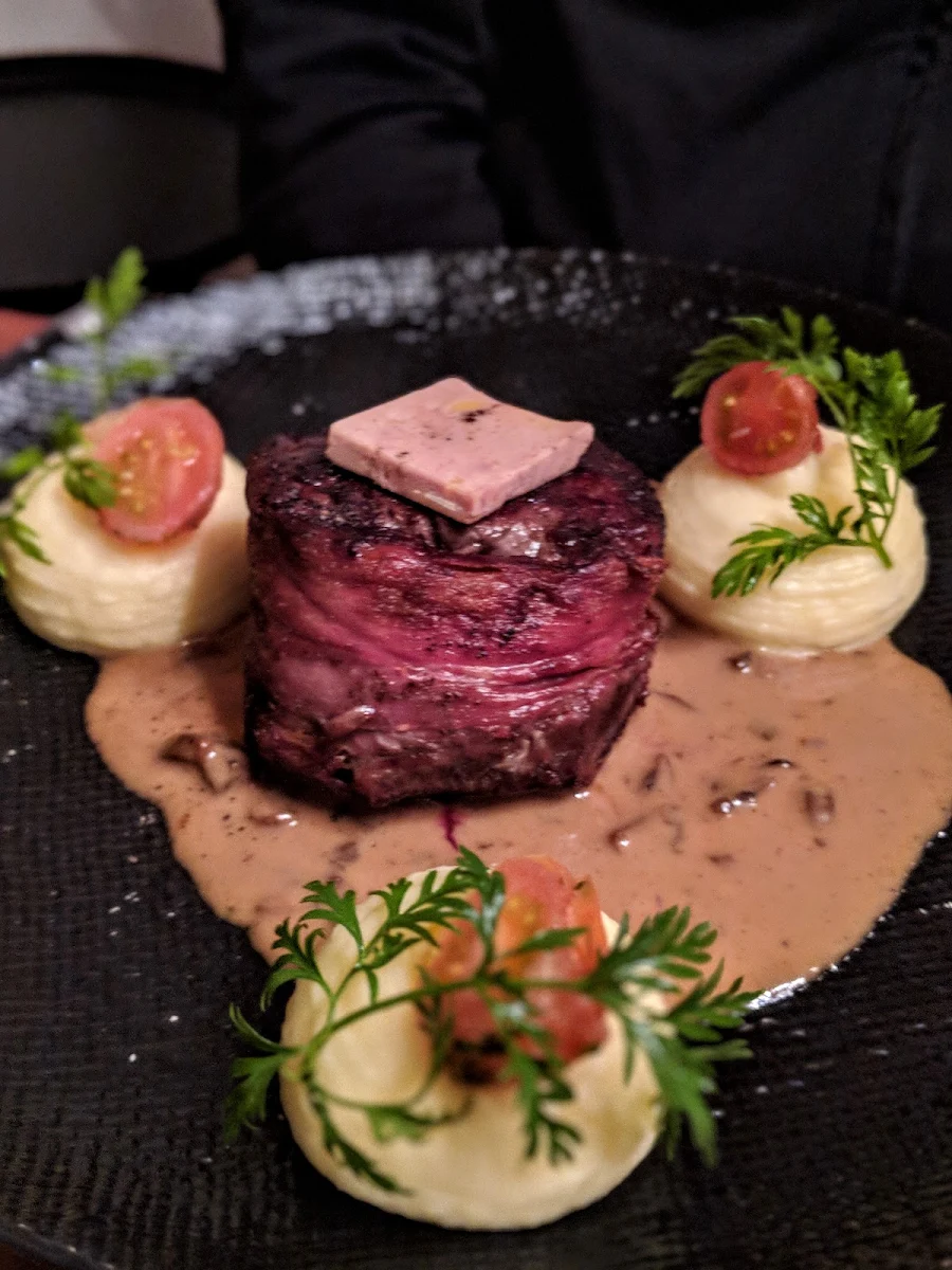 Filet Mignon, Chez Olivier Le Bistro