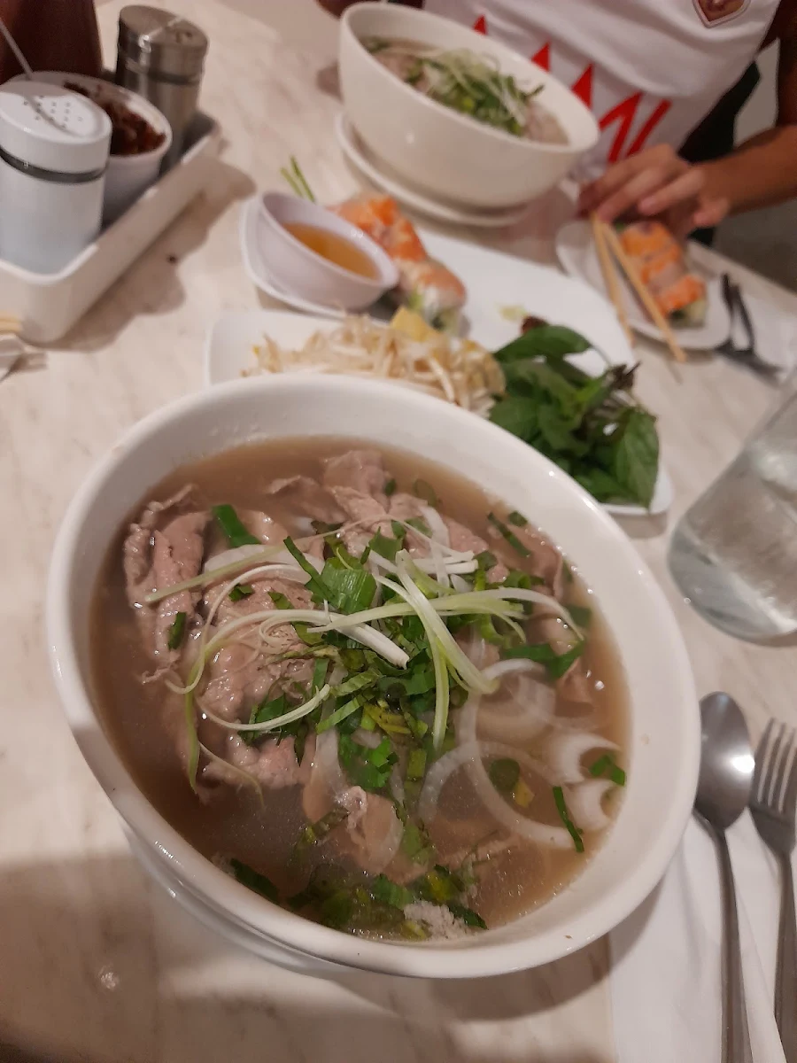 Highlights, Viet House Restaurant