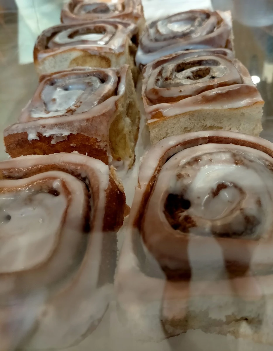 Cinnamon Scroll, Paddington Cafe