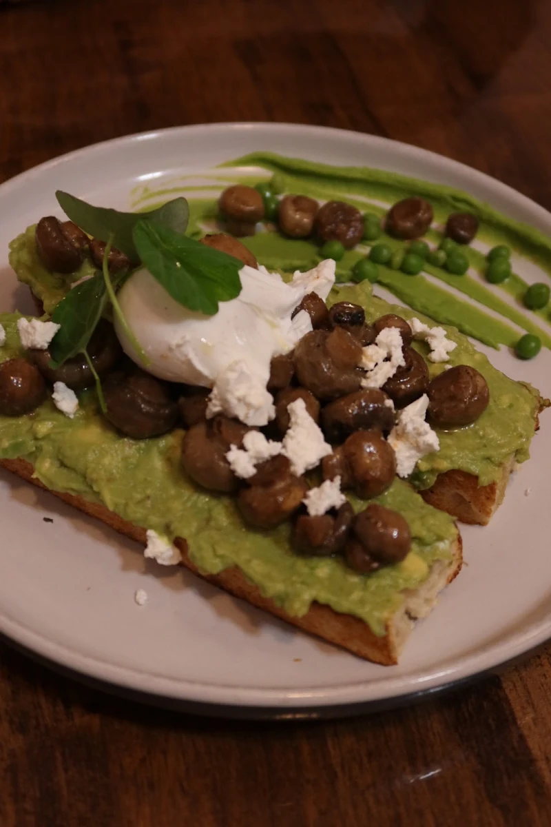 Highlights, The Cove Dining