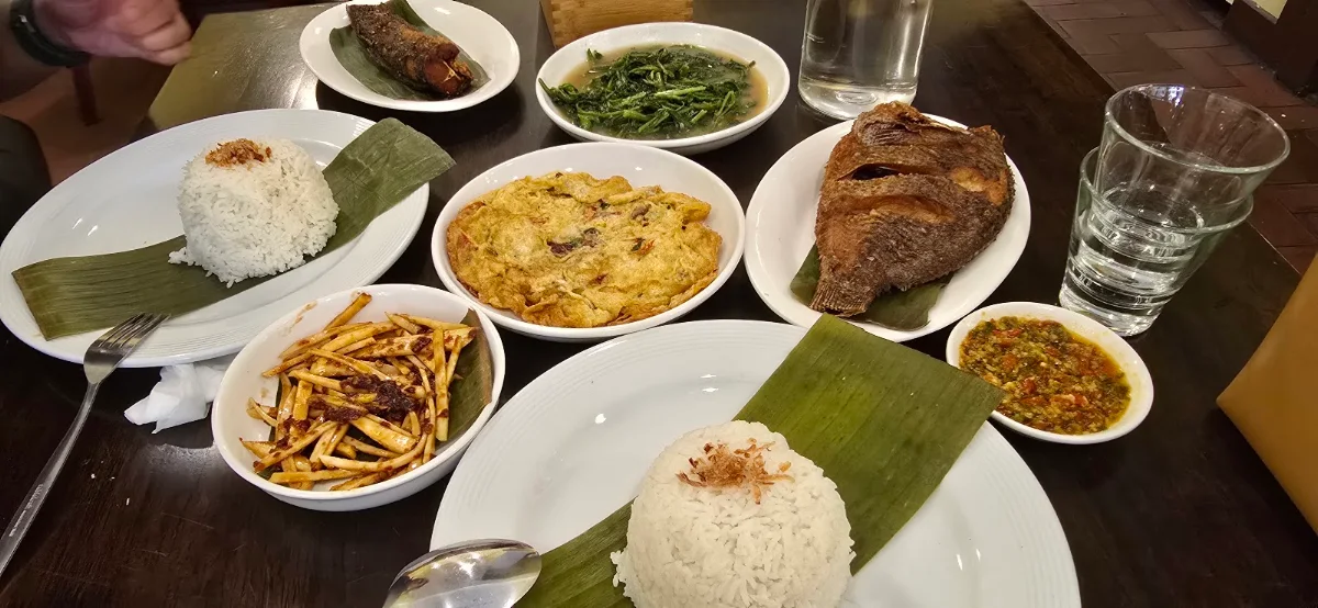Highlights, Waroeng SS Spesial Sambal Carlton