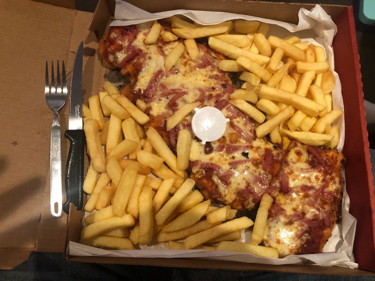 Highlights, Angelas Pizza, Seafood & Pasta