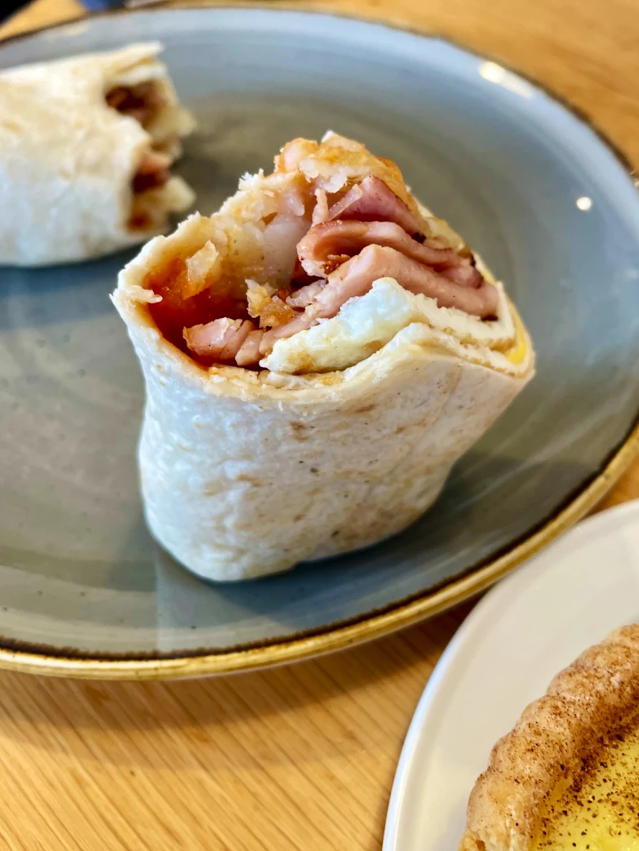 Breakfast Wrap, Cafe Metrio