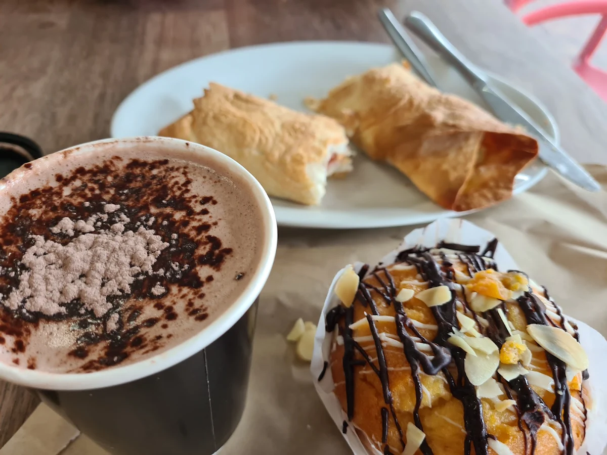 Chicken Chili Wrap Hot Chocolate and Apple Almond Muffin