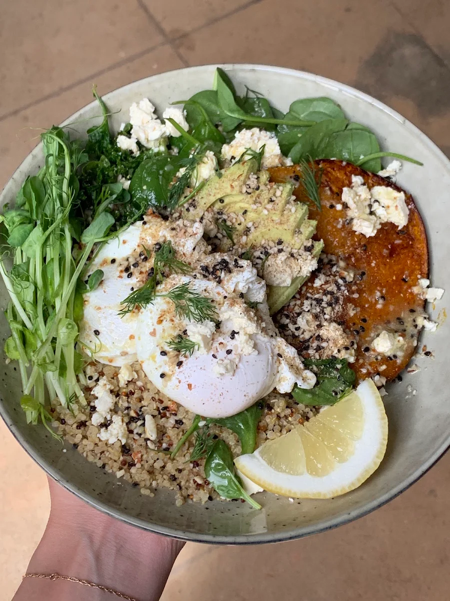 Halloumi Brekkie Bowl