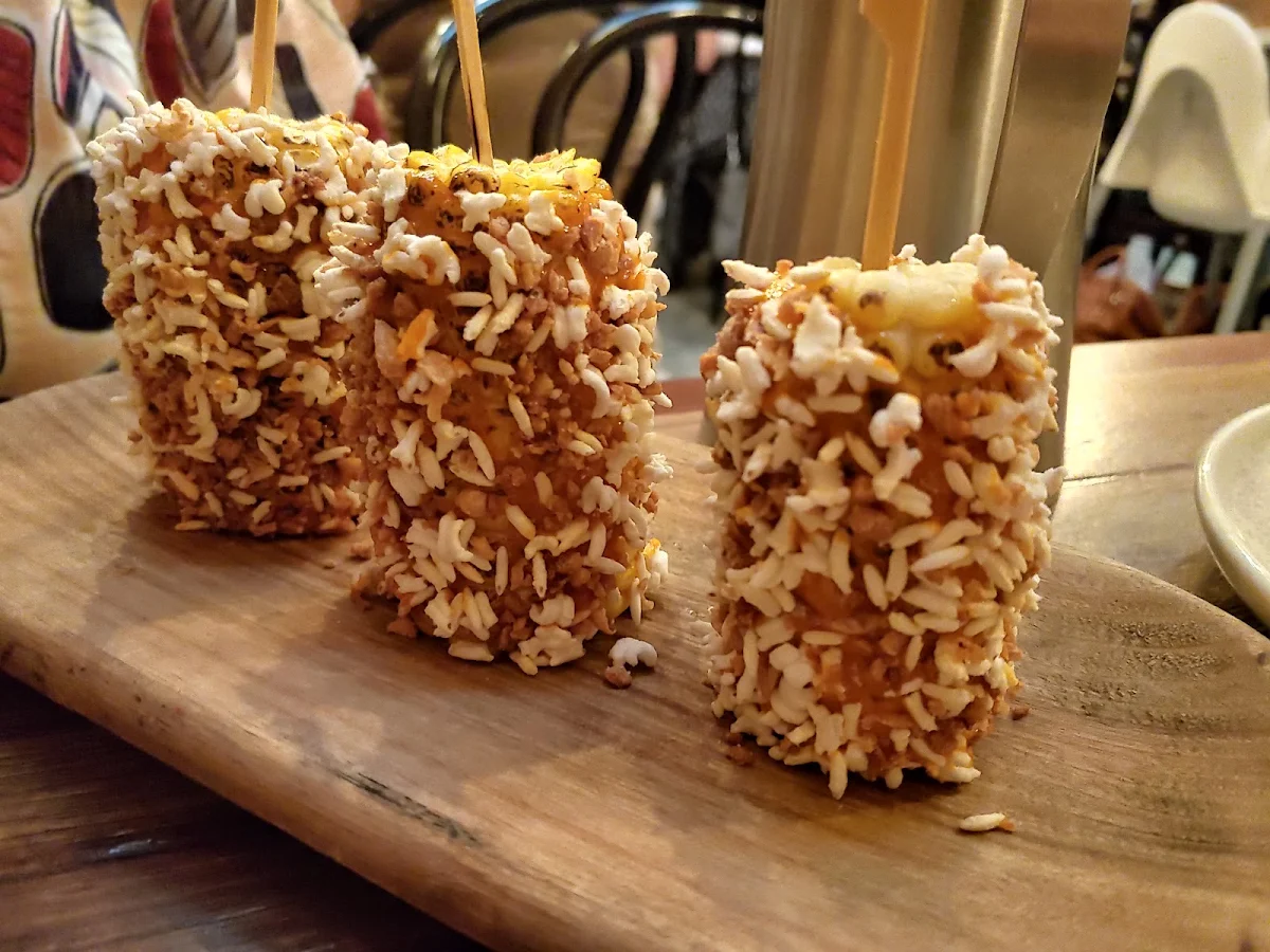Corn, Hello Auntie