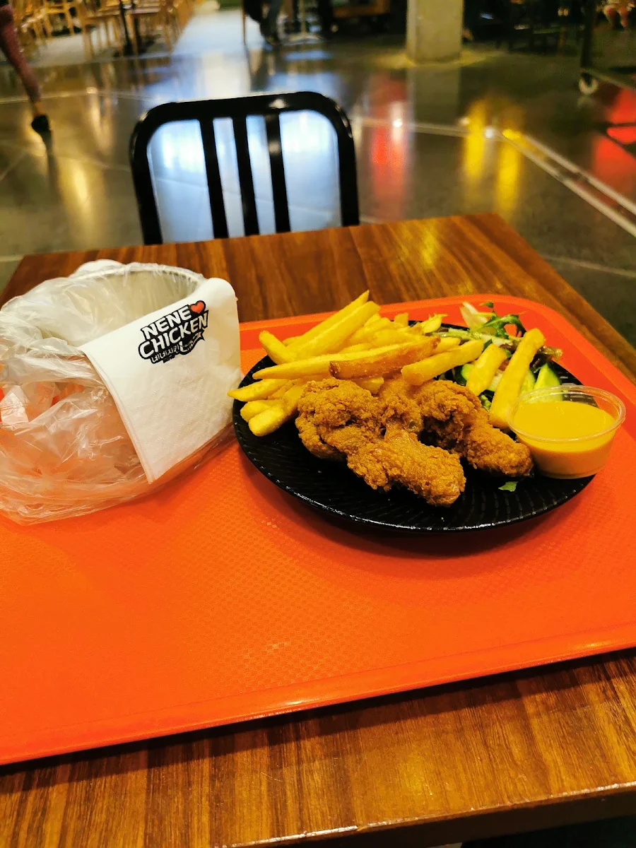 Drumstick Duo, Nene Chicken Highpoint