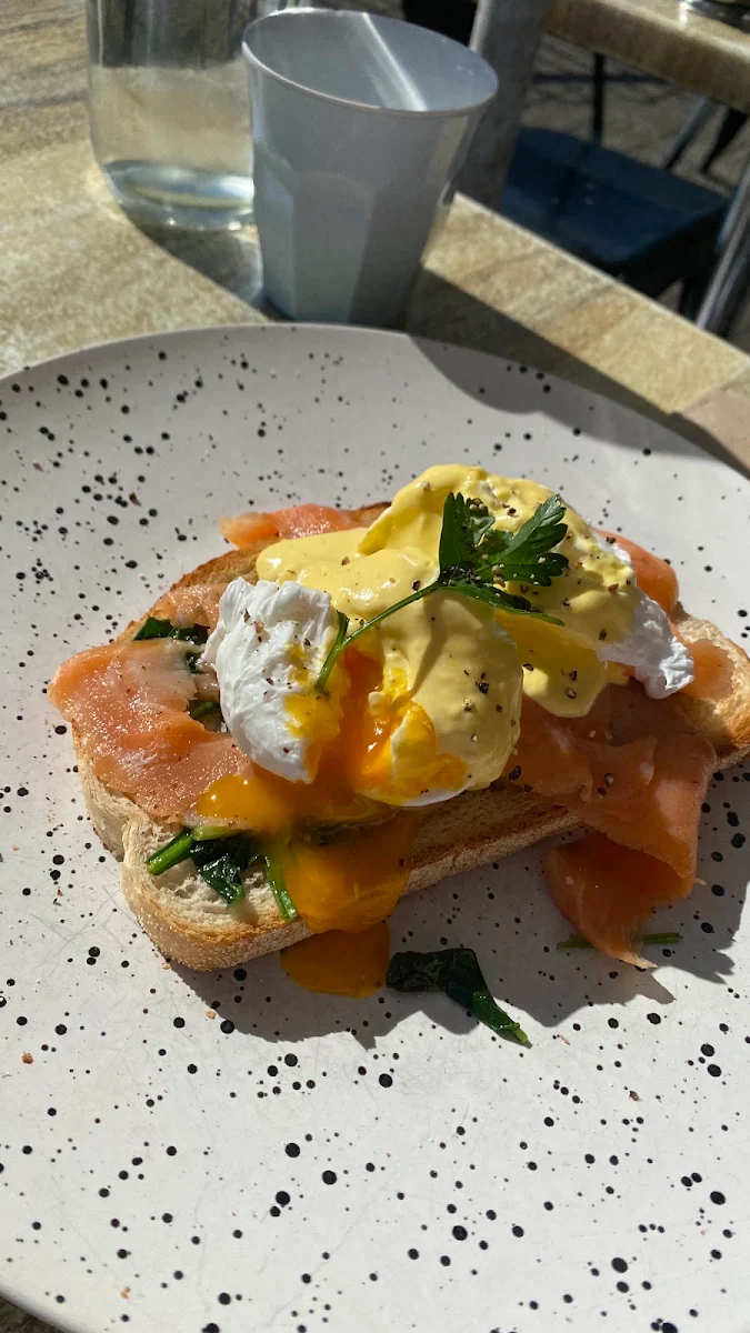 Eggs Benedict
