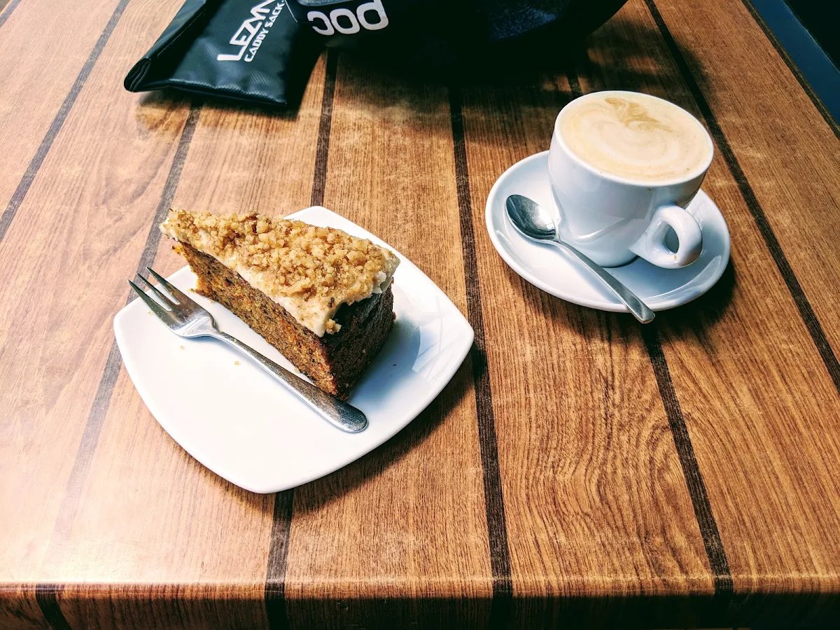 Highlights, Taylor Blend cafe