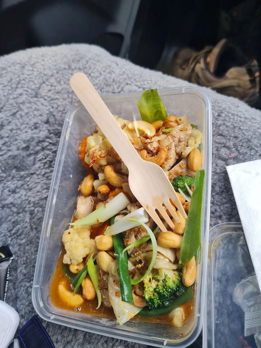 Chicken Cashew