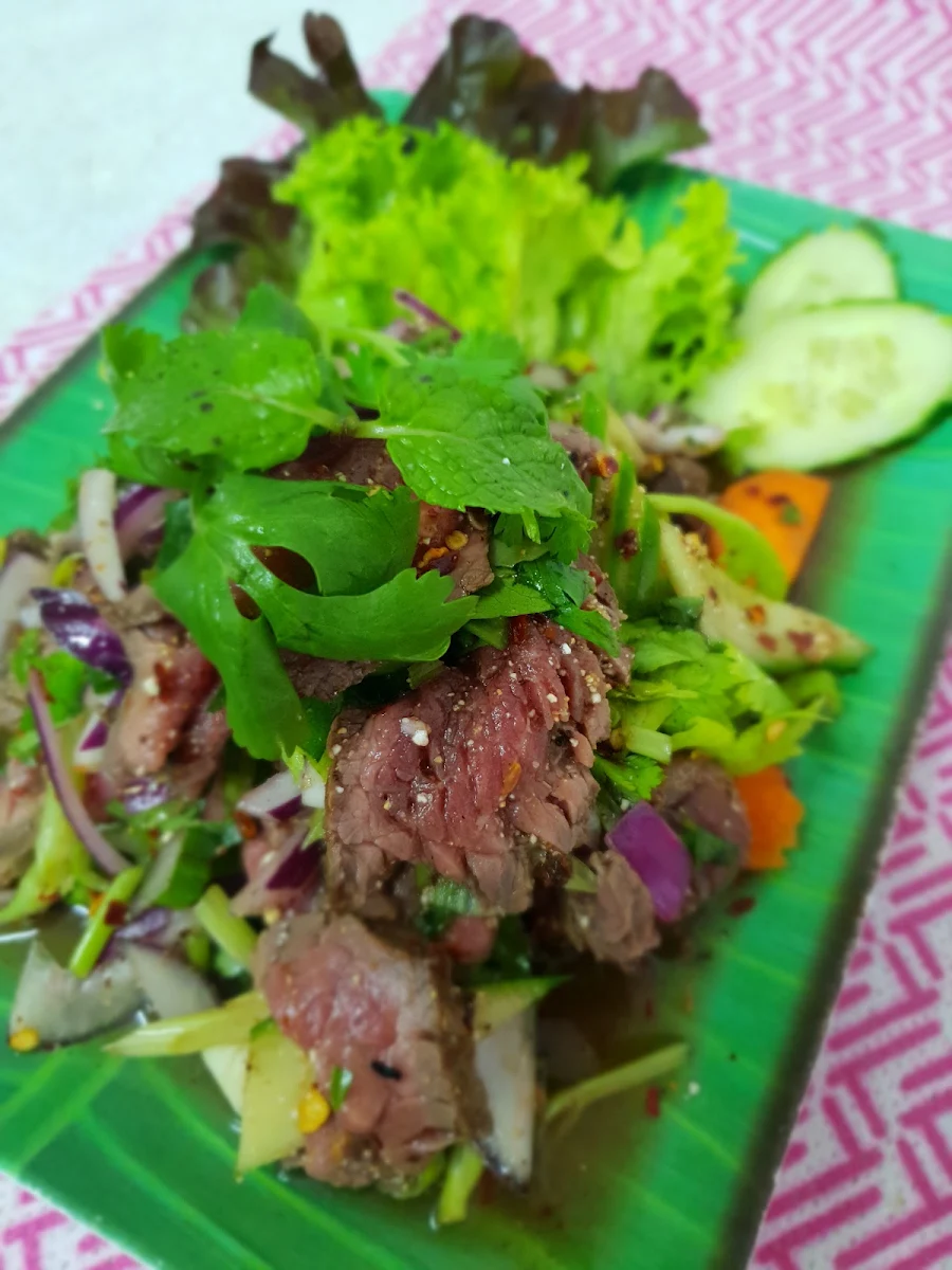 Thai BBQ Beef Salad