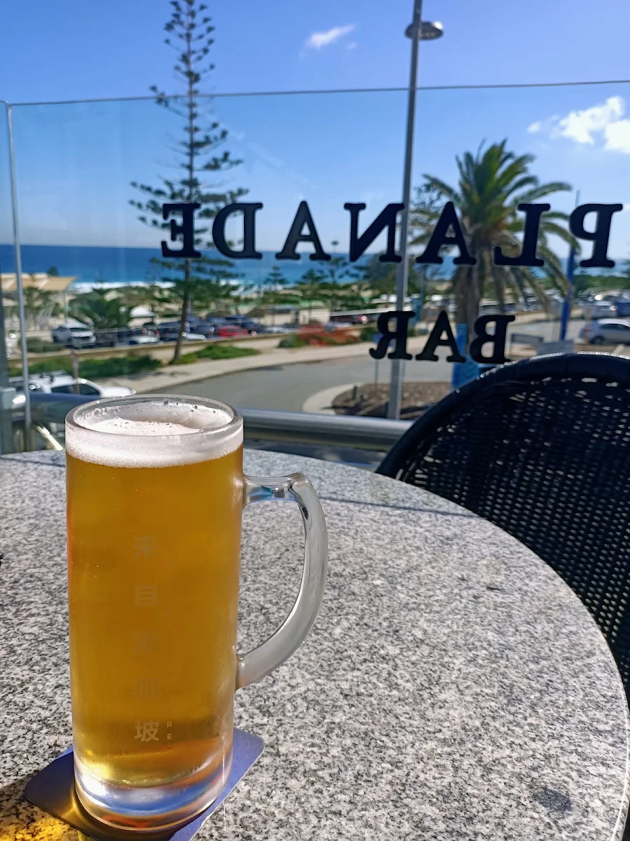Perfect, Esplanade Bar