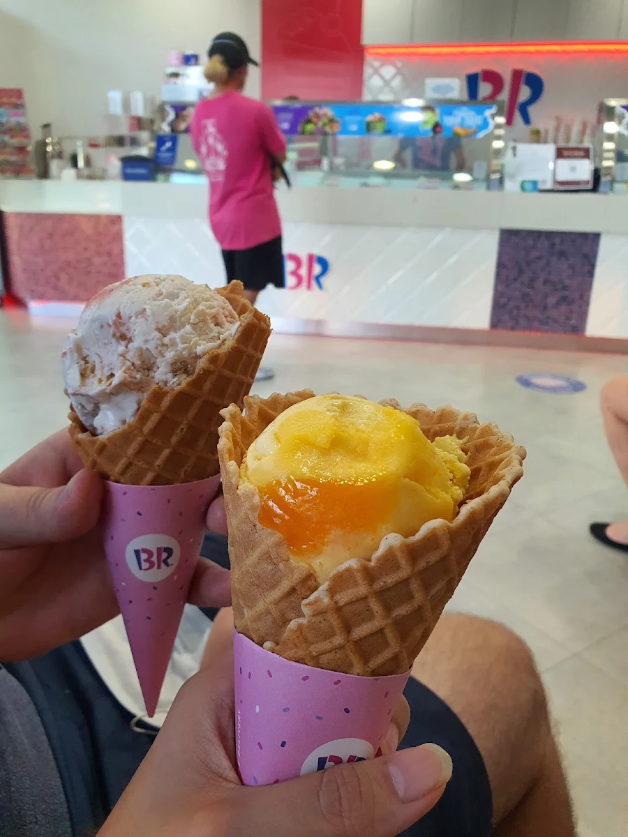 Big Scoop Waffle Cone