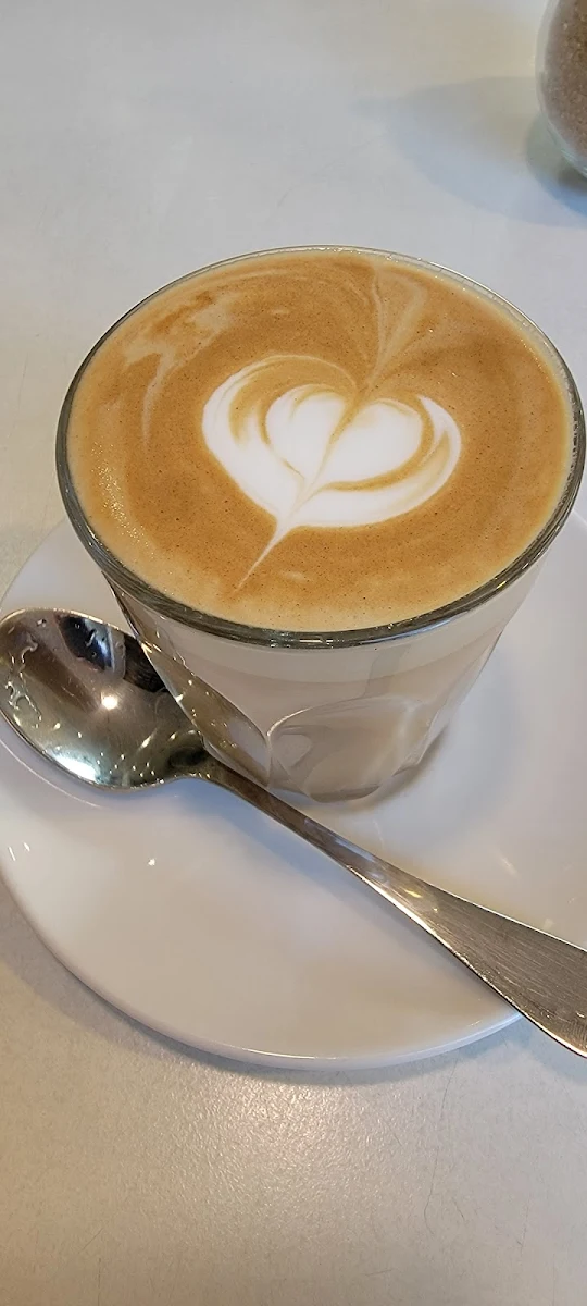 Caffè Latte, Glasshouse Hampton