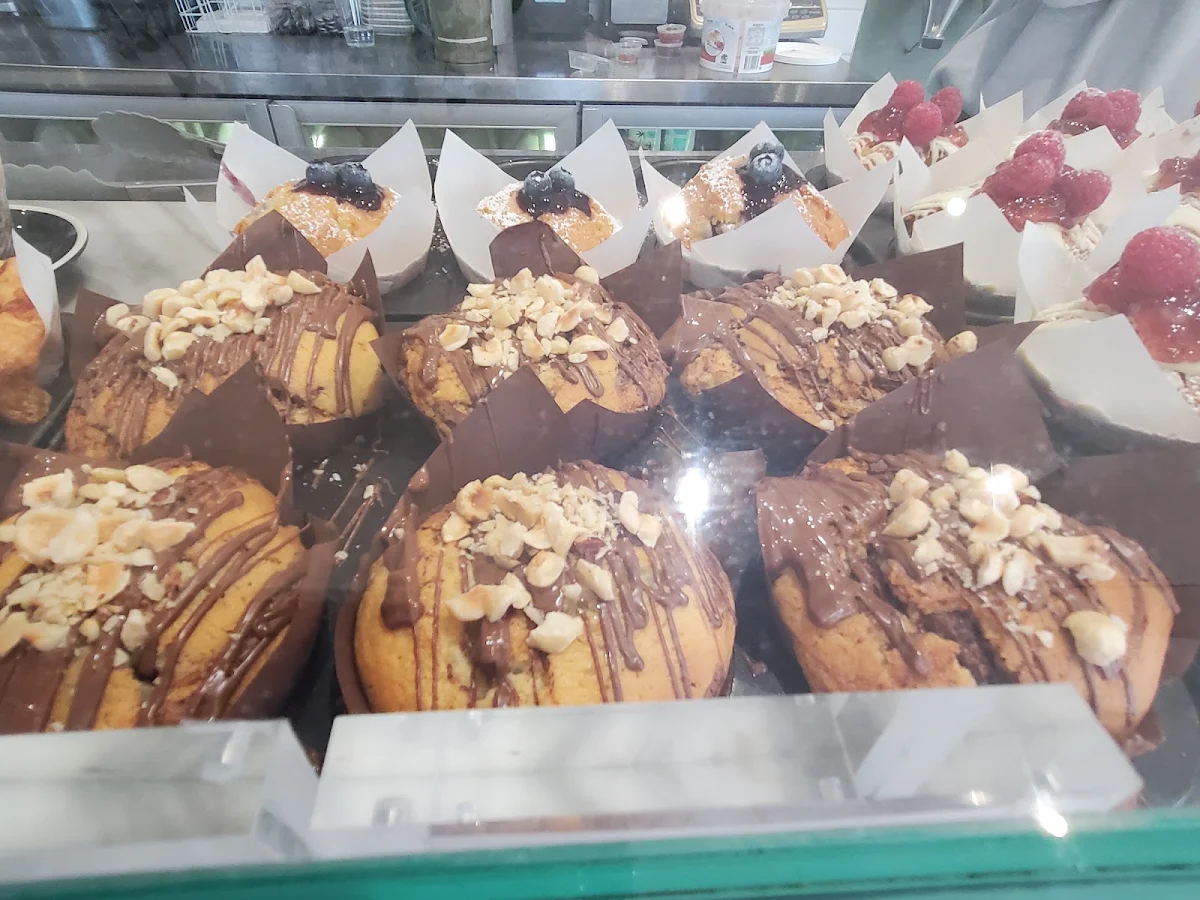 Muffins, Glasshouse Hampton
