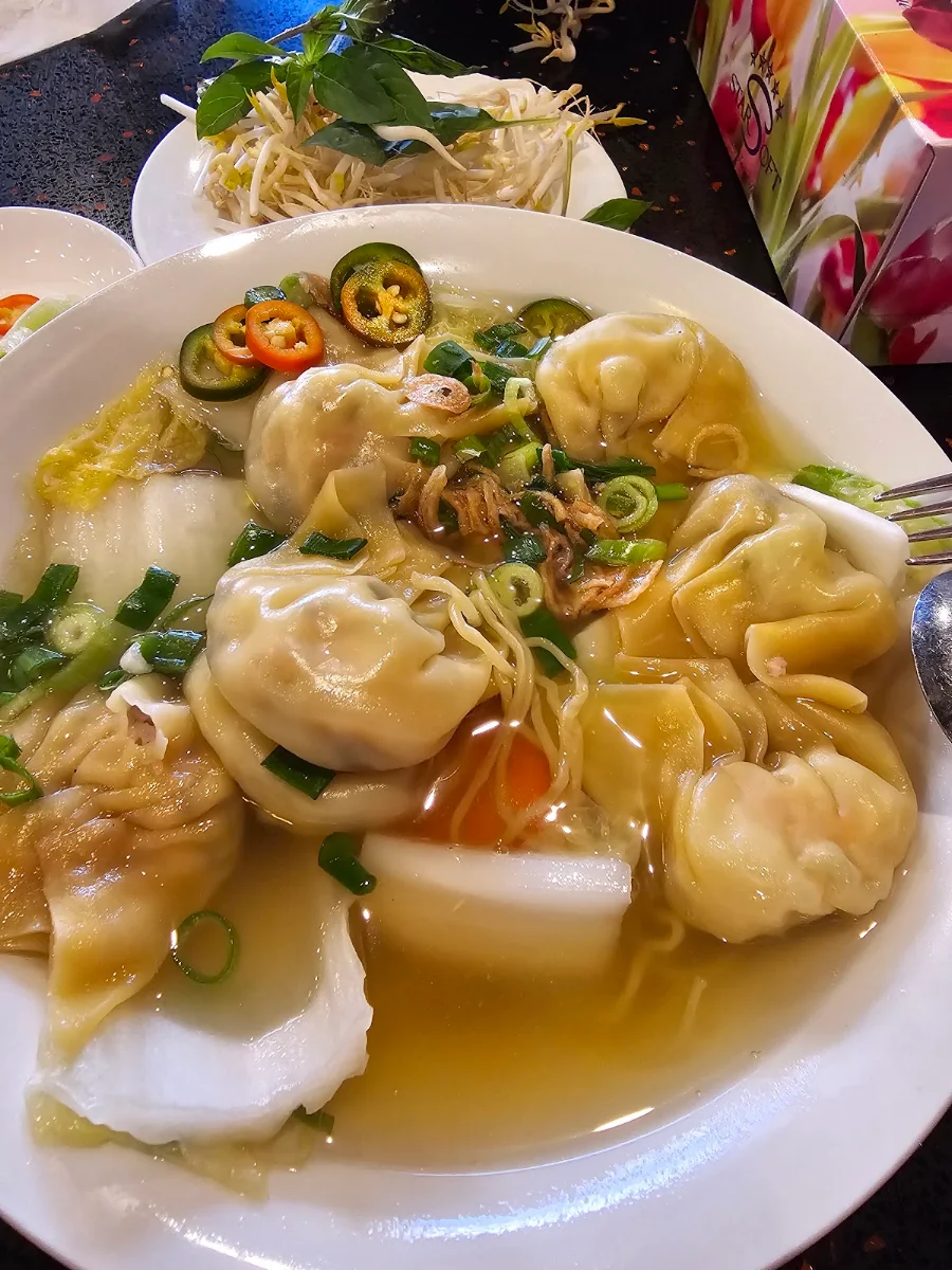 Dumpling Soup, Hoi An Vietnamese Cuisine