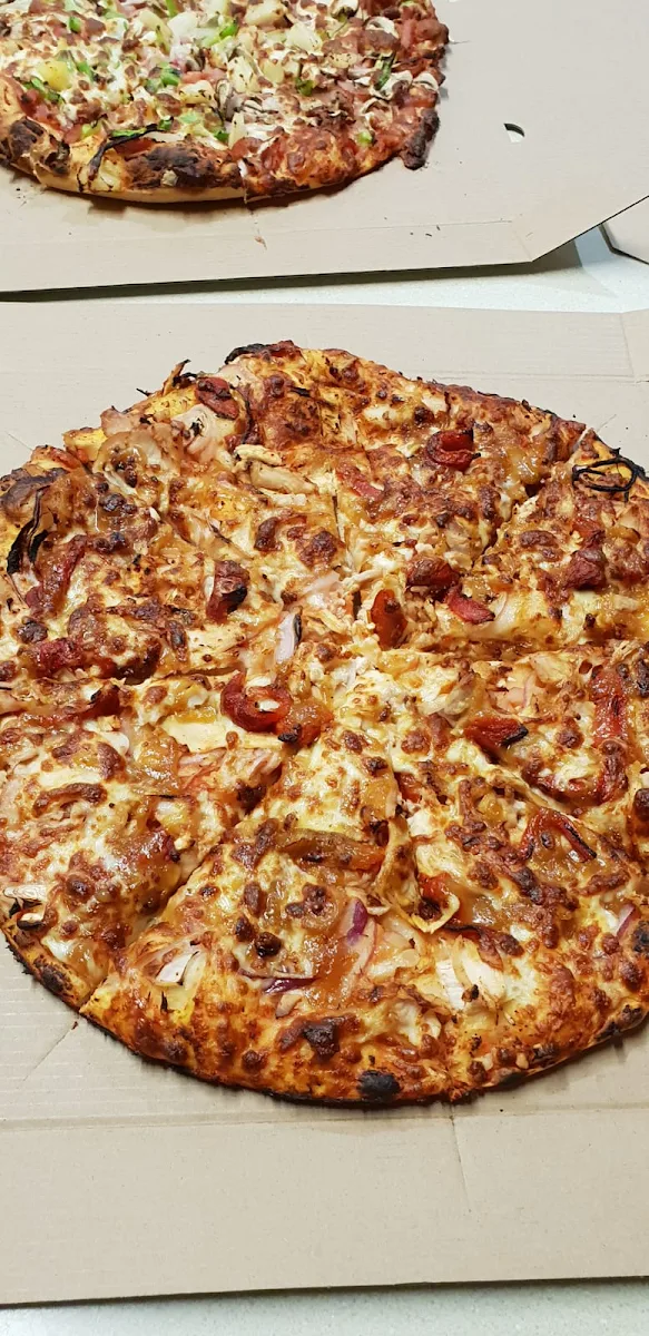 Highlights, Parkview Pizza