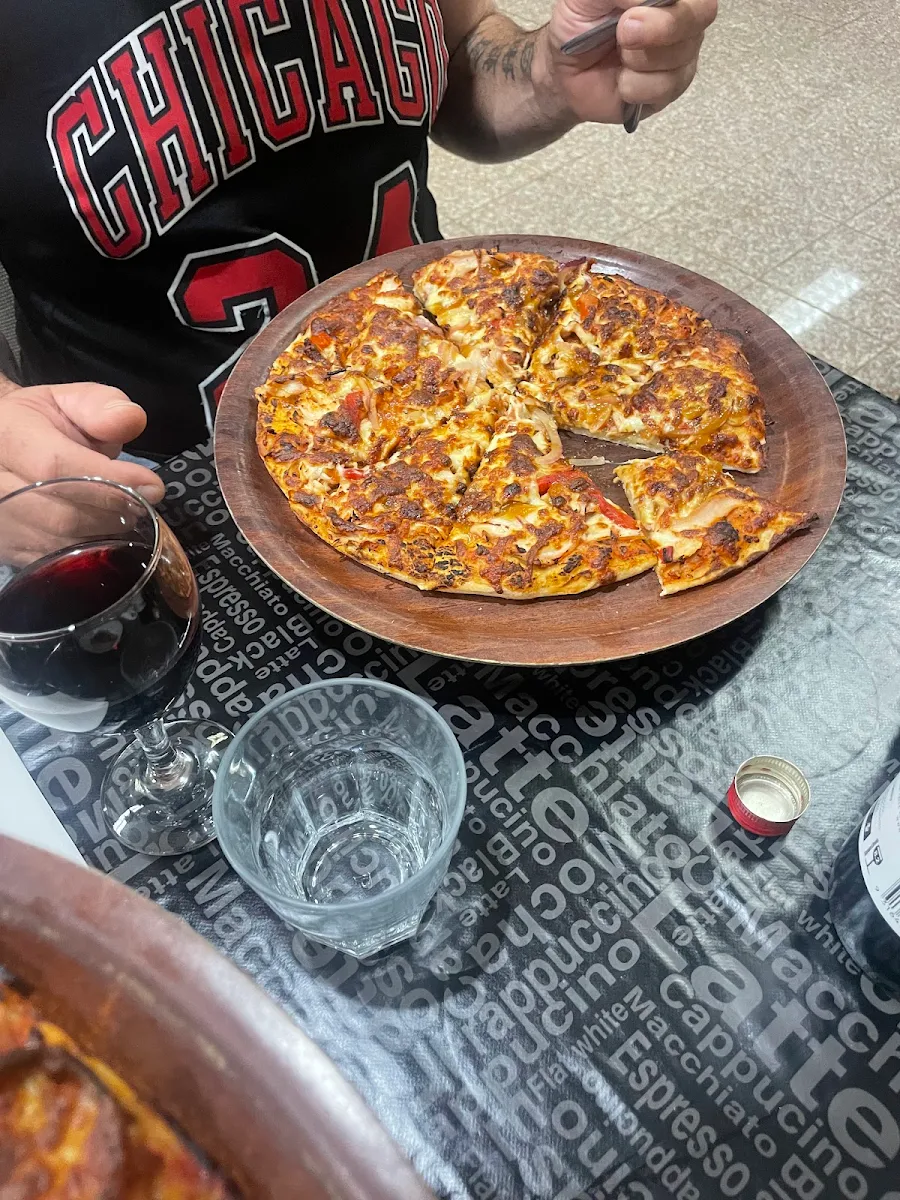Highlights, Parkview Pizza