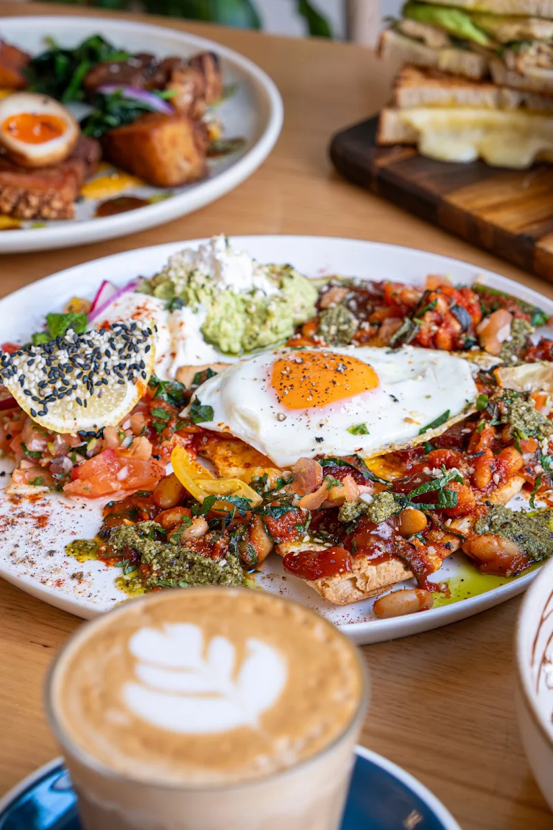Highlights, Pippa's Cafe
