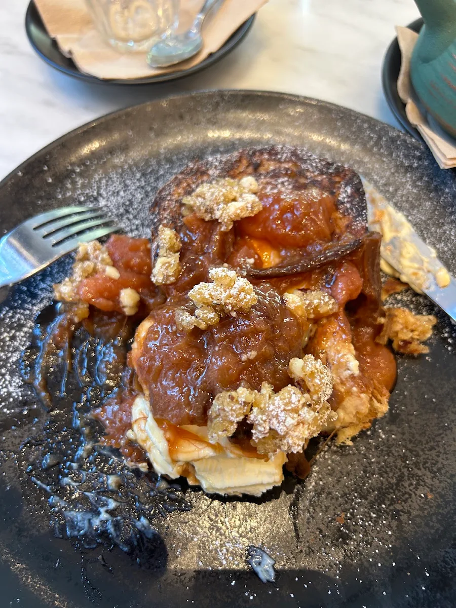 Highlights, Bearded Bear Cafe