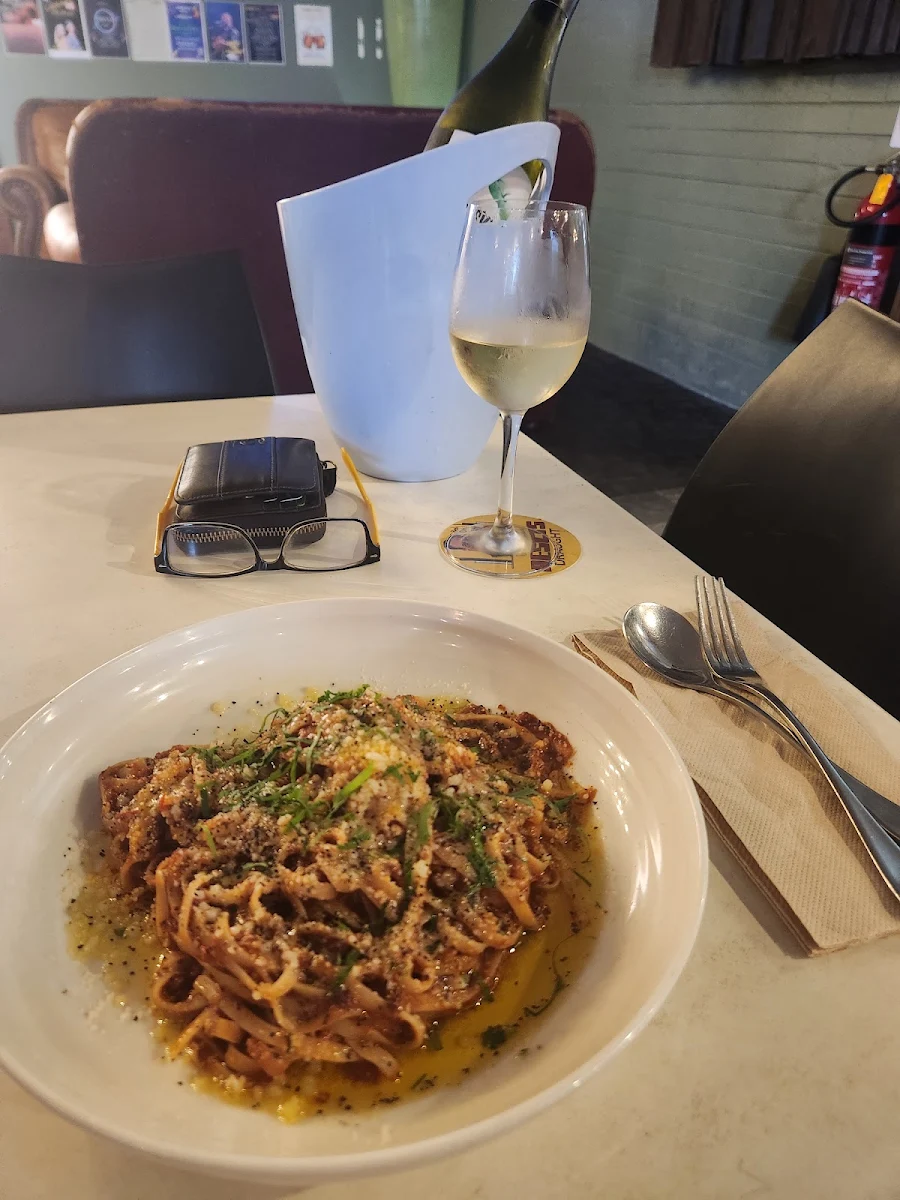 Highlights, Hotel Metropole Lismore