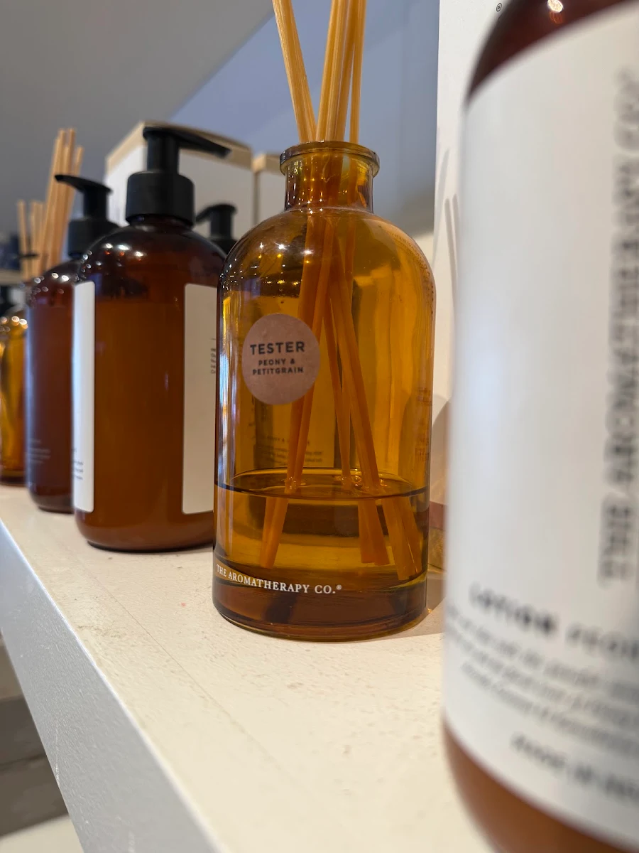 Highlights, Larder & Home