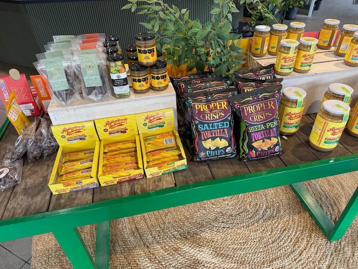 Highlights, Larder & Home