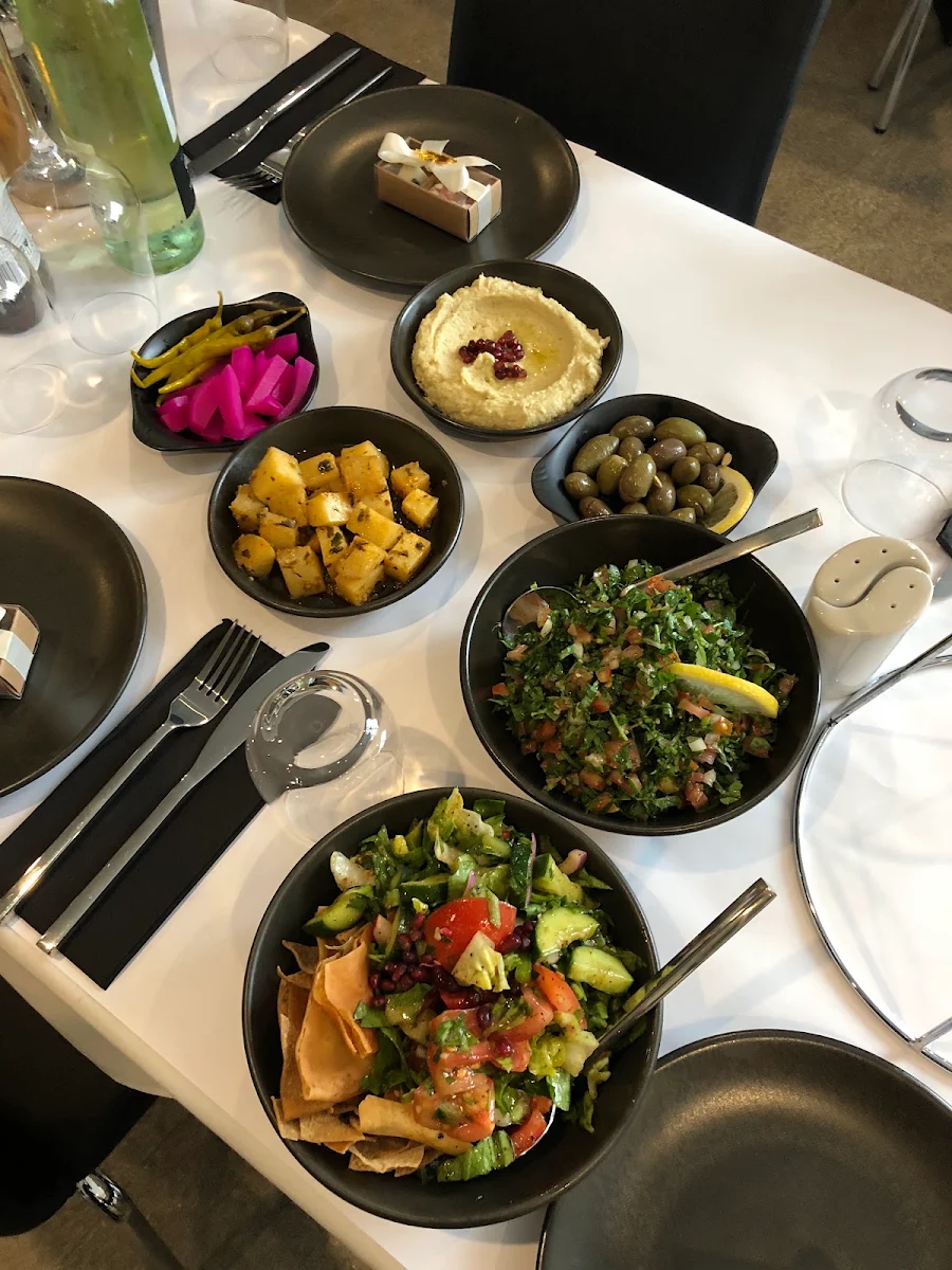Highlights, Tony's Table