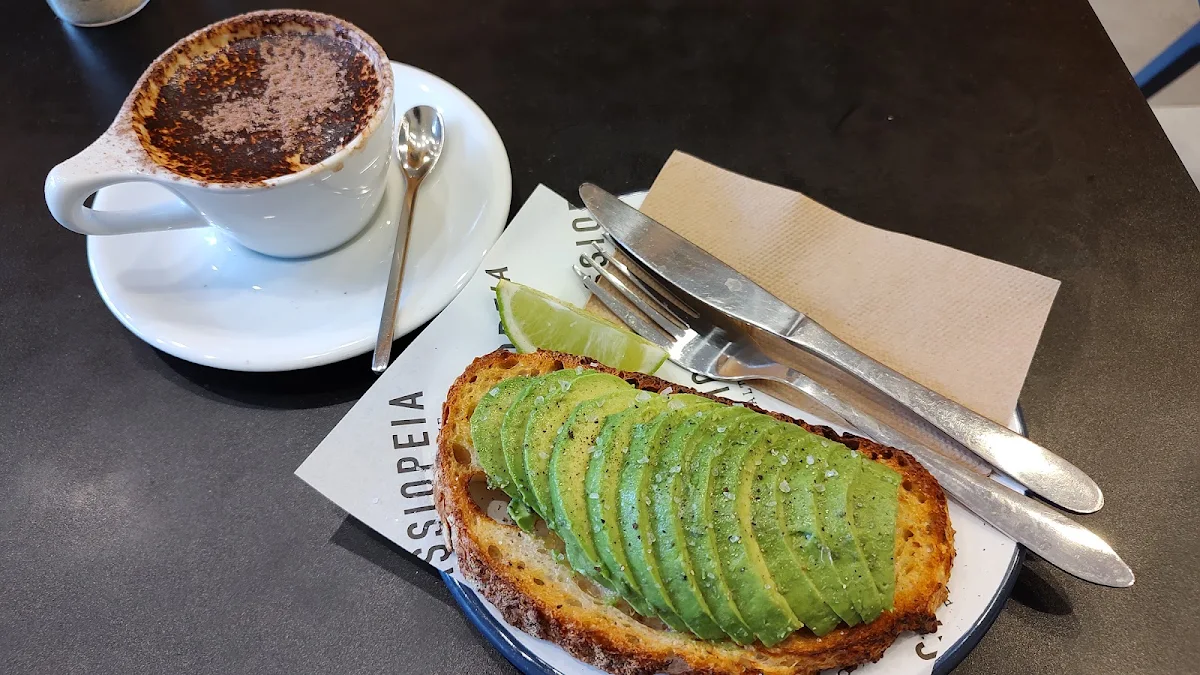 Highlights, Cassiopeia Coffee Windsor