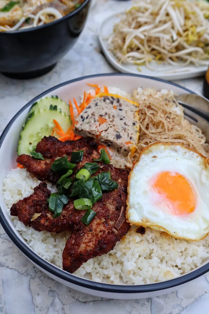 Com TAM, Saigon Mamma