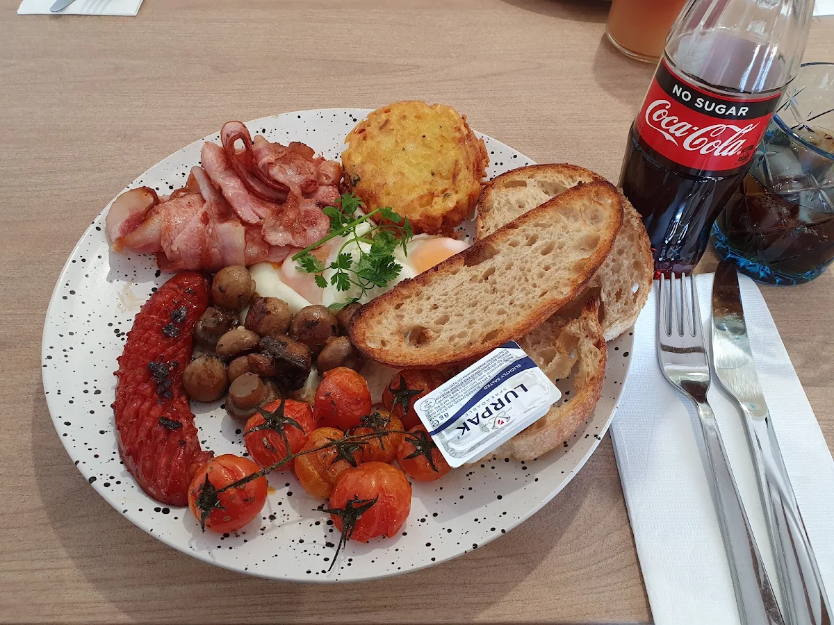 Big Breakfast