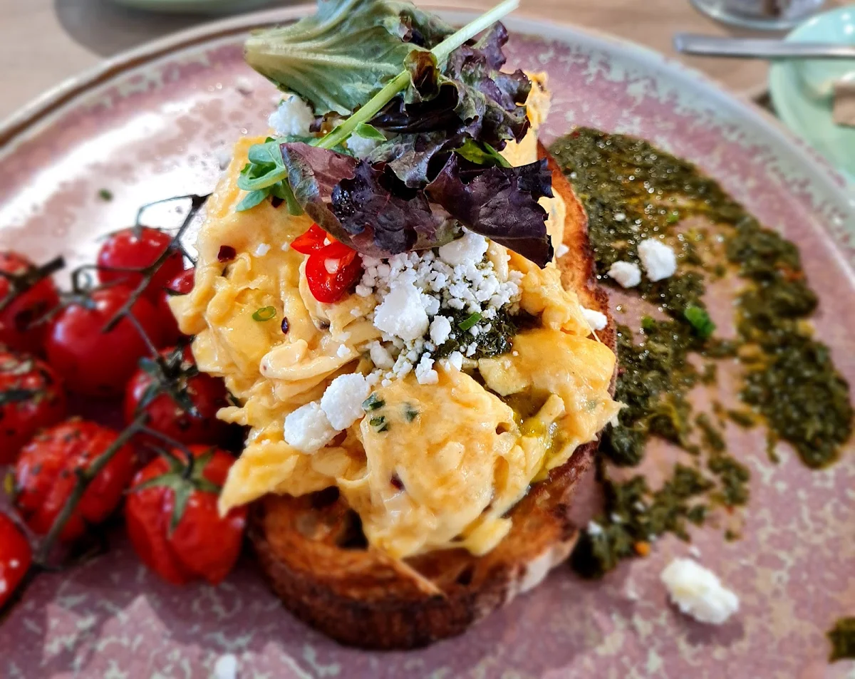 Scrambled Eggs with Chilli