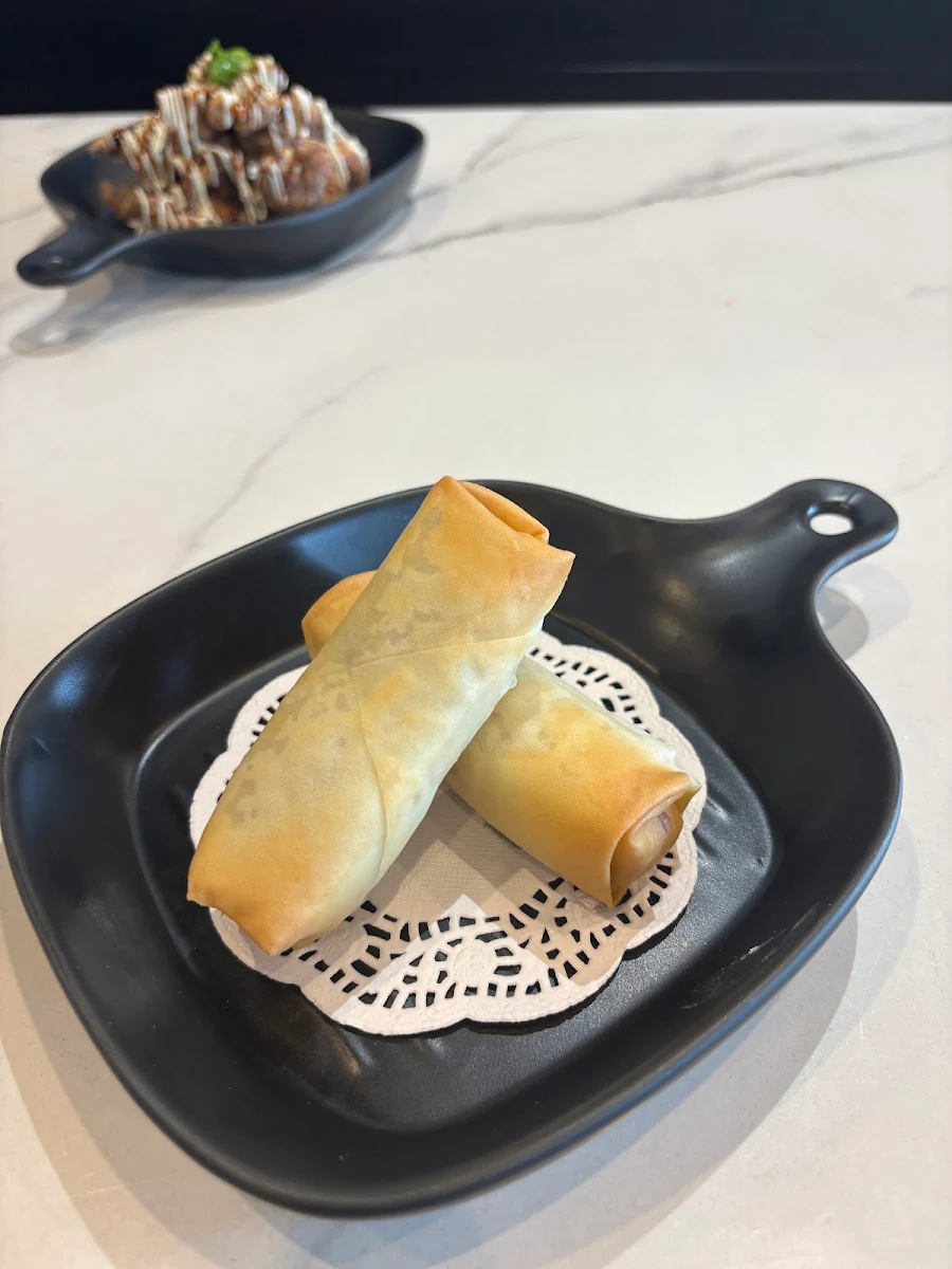 Spring Roll, Goda Donburi Japanese restaurant