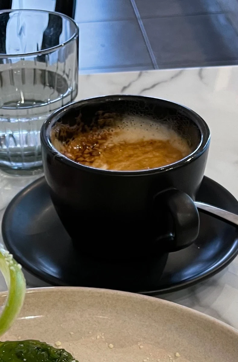 Flat White, Natalina