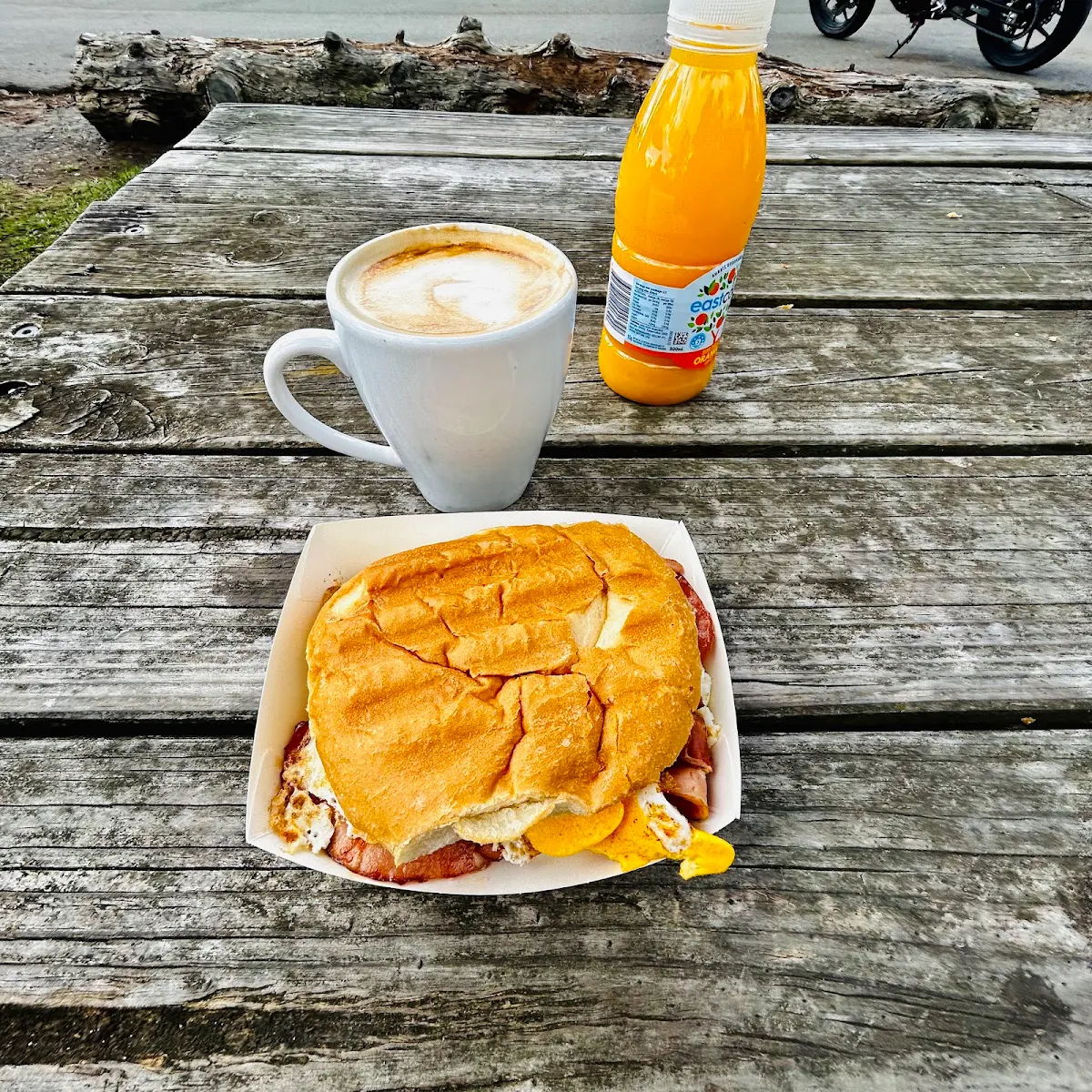Bacon and Egg Roll, Kulnura One Stop Jerry's Cafe