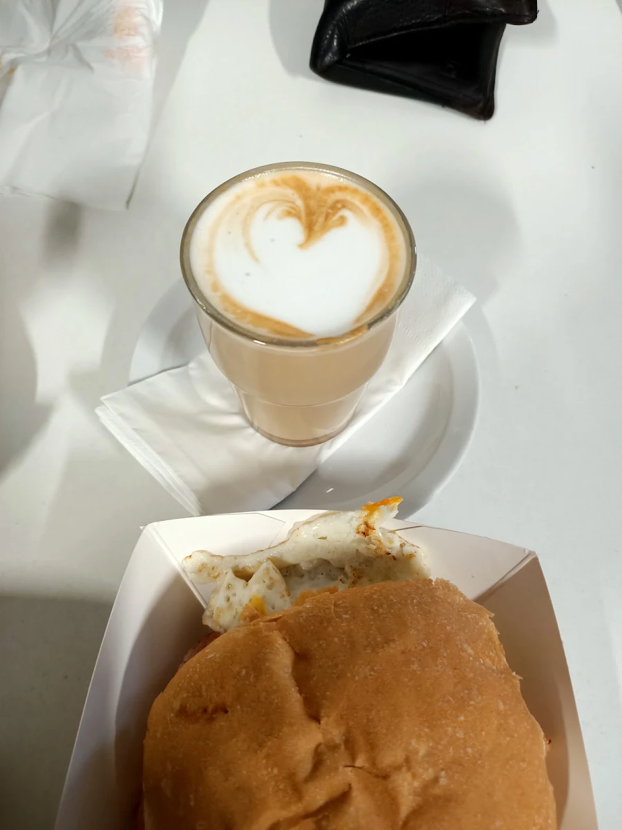 Latte, Kulnura One Stop Jerry's Cafe