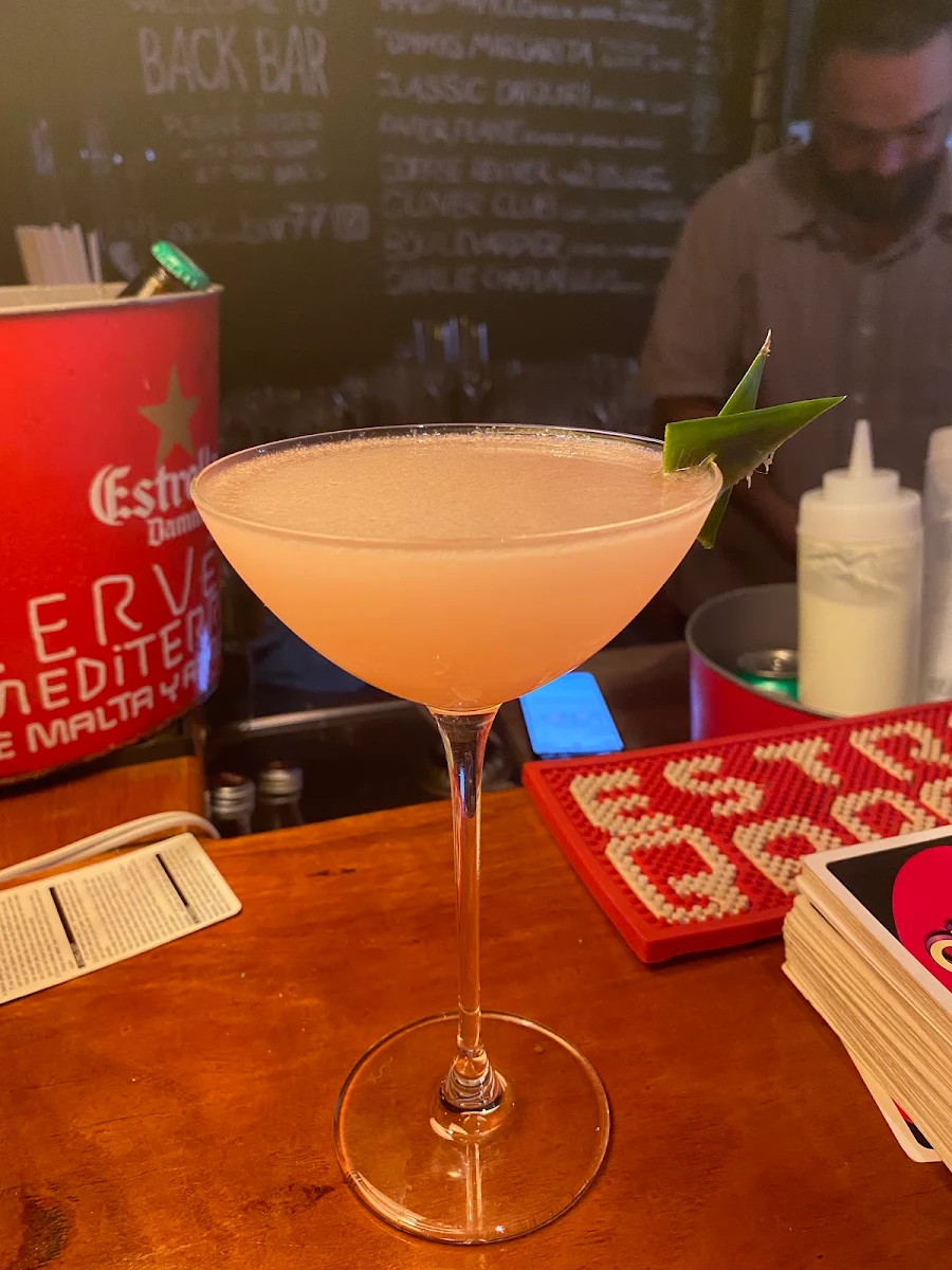 Highlights, Back Bar 77