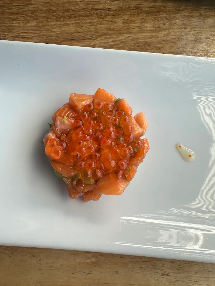 Sashimi Appetizer, Saké Restaurant & Bar Hamer Hall