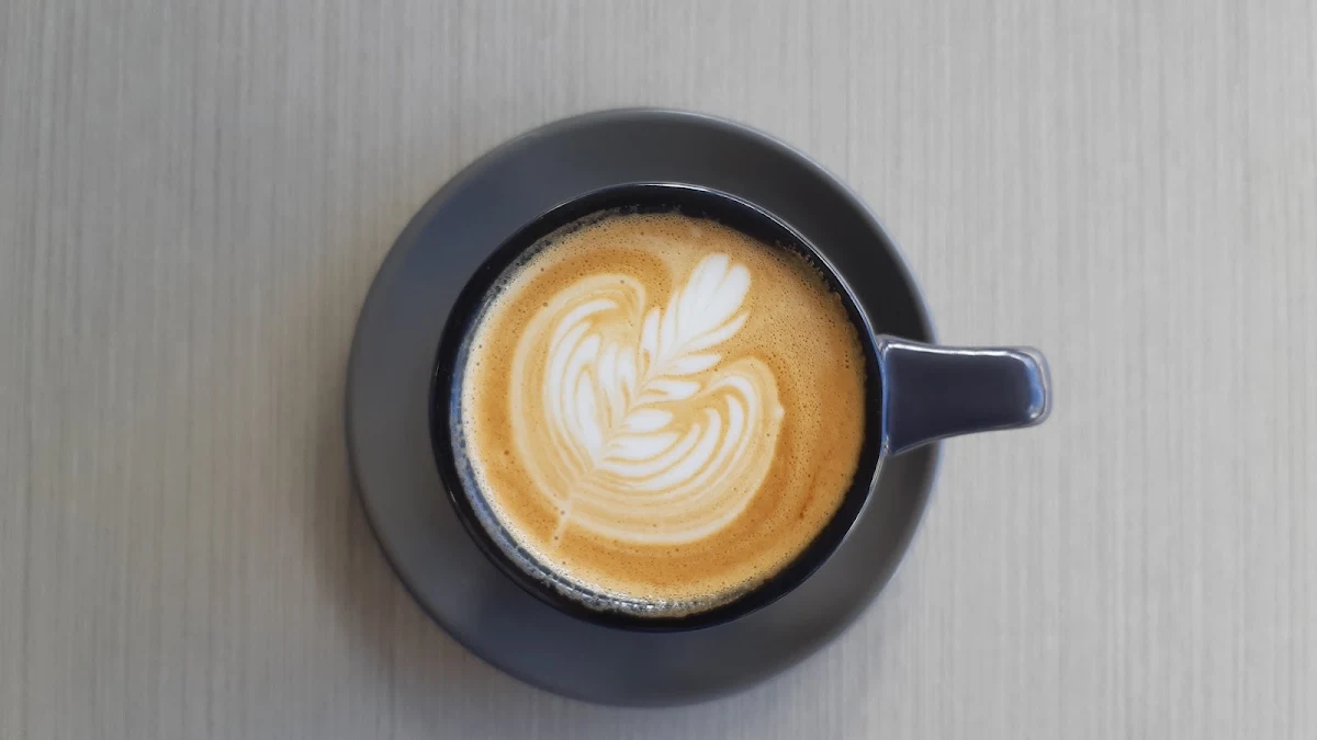 Flat White, Eighty Ate
