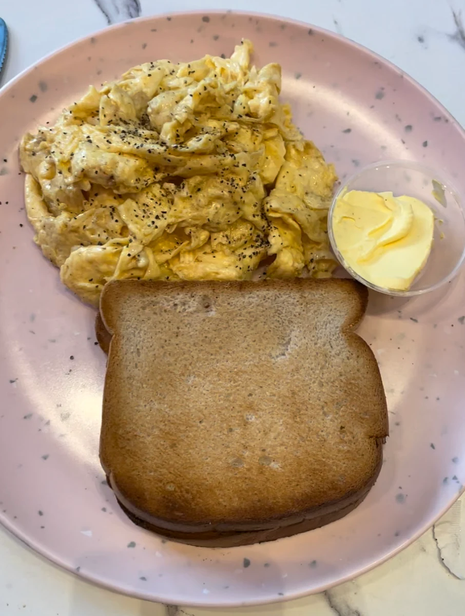 Scrambled Eggs, Georgie Boy's Coffee Co - Grosvenor Place
