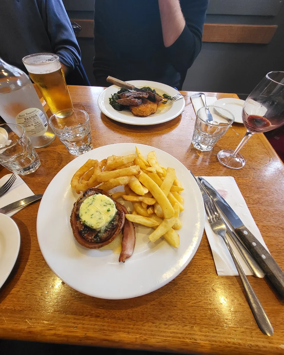 Eye Fillet Mignon, Rising Sun Hotel South Melbourne