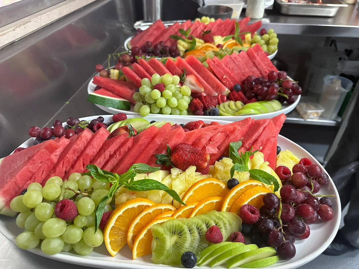 Highlights, THE BAYVIEW CAFE & RESTAURANT