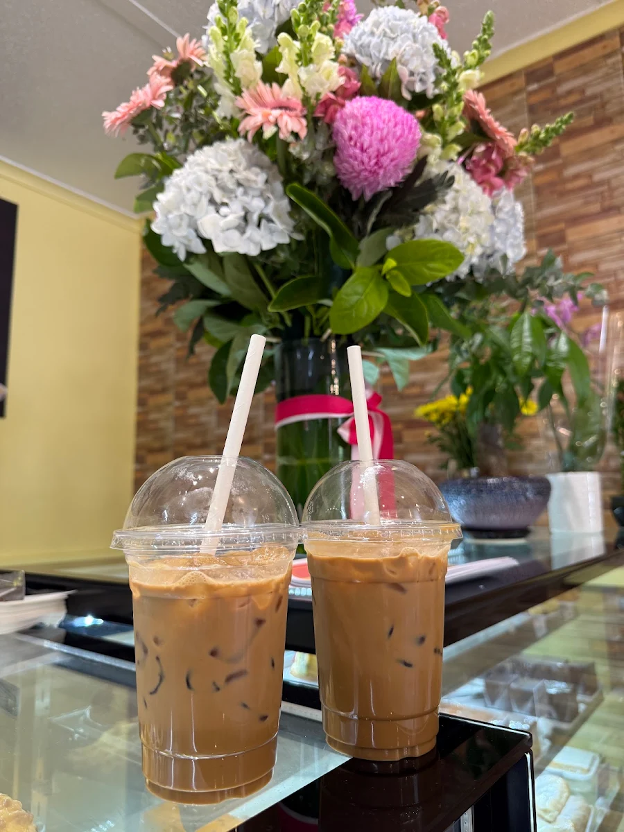 Highlights, 100 Lotus Bakery